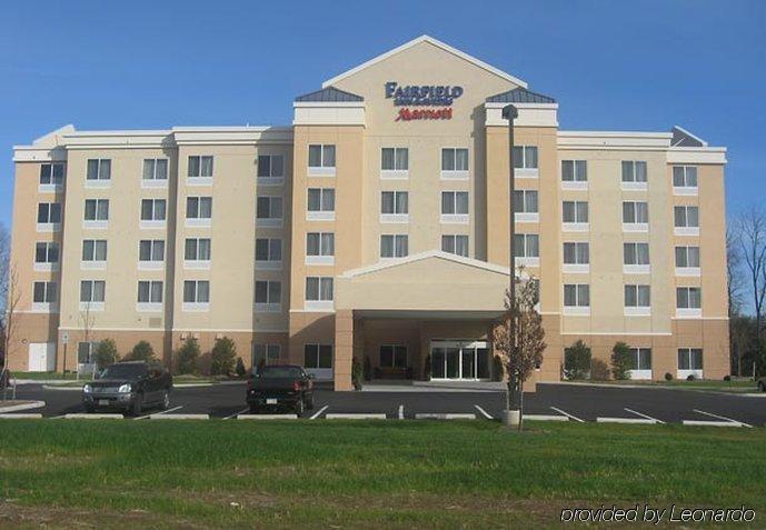 Fairfield Inn & Suites Bedford Exterior photo