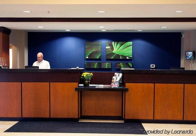 Fairfield Inn & Suites Bedford Interior photo