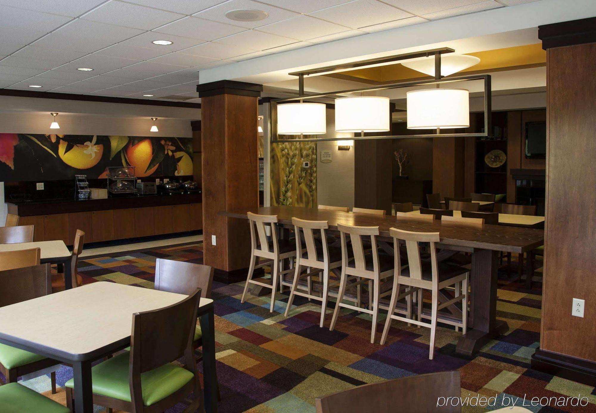Fairfield Inn & Suites Bedford Exterior photo